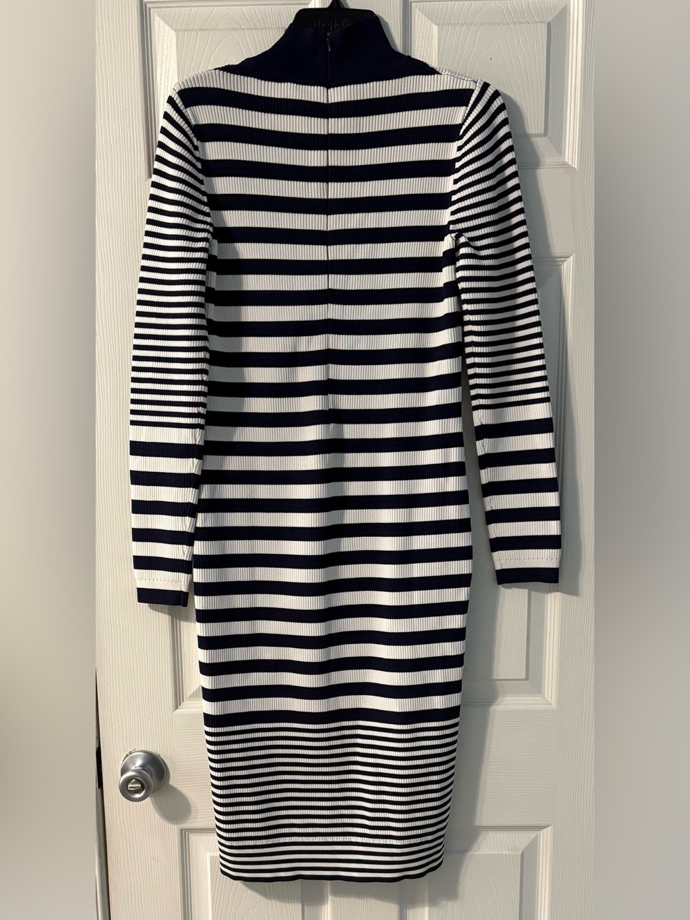 Michael Kors Ribbed Knit Striped Dress 💚 - Picture 3 of 4